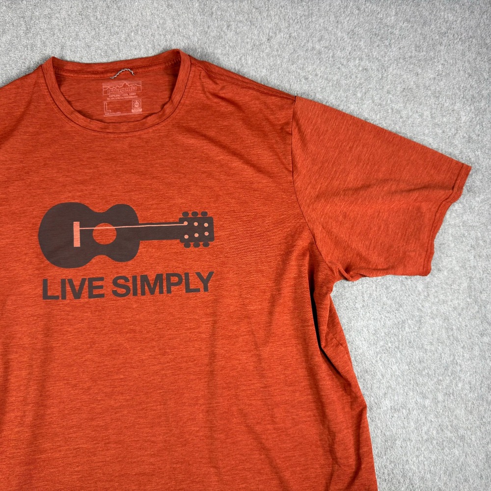 Patagonia Capilene Cool Daily T Shirt Mens Medium Live Simply Guitar UPF 50